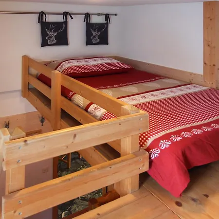 公寓 Les Cimes By Interhome